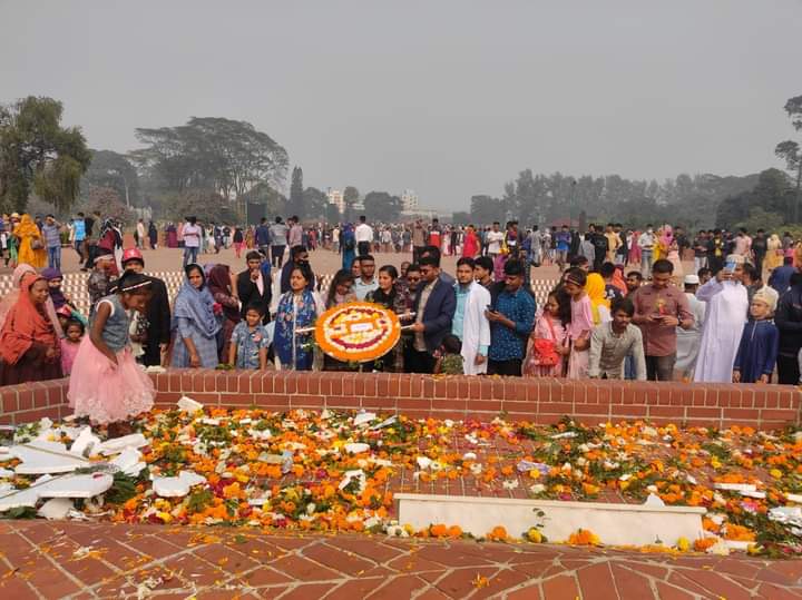 ছবি গ্যালারি